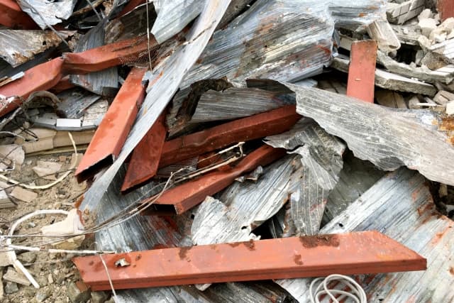 産業廃棄物回収と処理